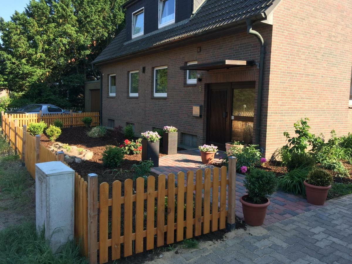 Lütt Hamburg Lägenhet Geesthacht Exteriör bild