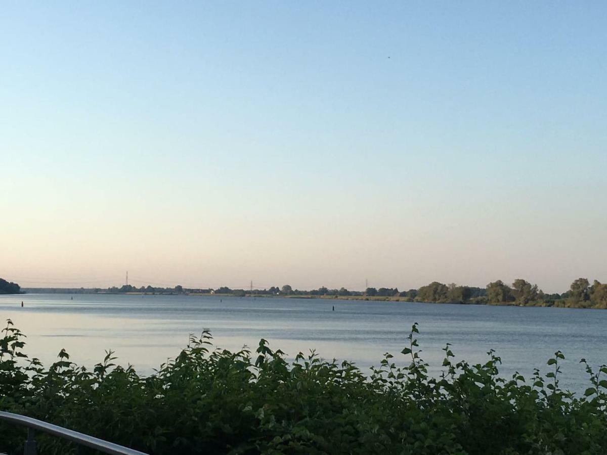 Lütt Hamburg Lägenhet Geesthacht Exteriör bild